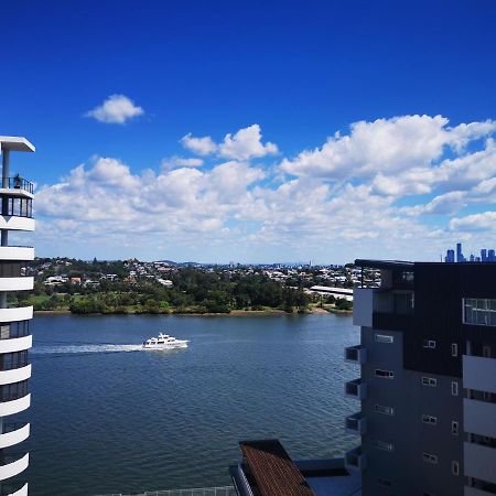 Link Portside Wharf Apartment Hotel Brisbane Esterno foto