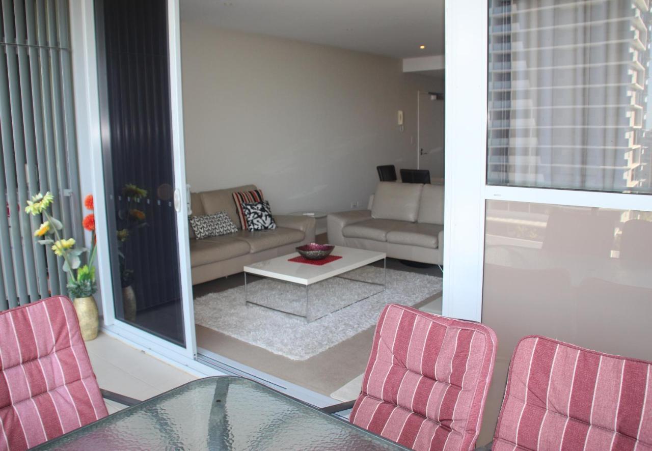 Link Portside Wharf Apartment Hotel Brisbane Esterno foto