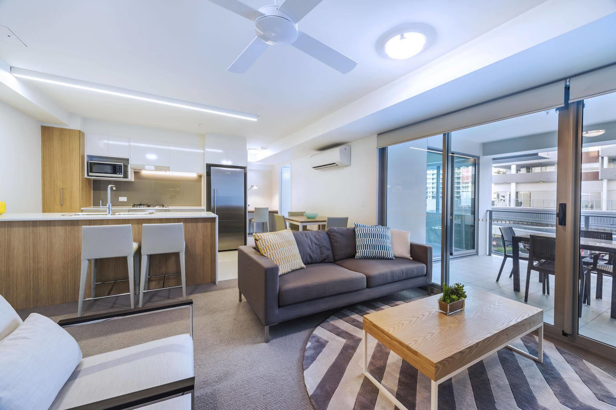 Link Portside Wharf Apartment Hotel Brisbane Esterno foto