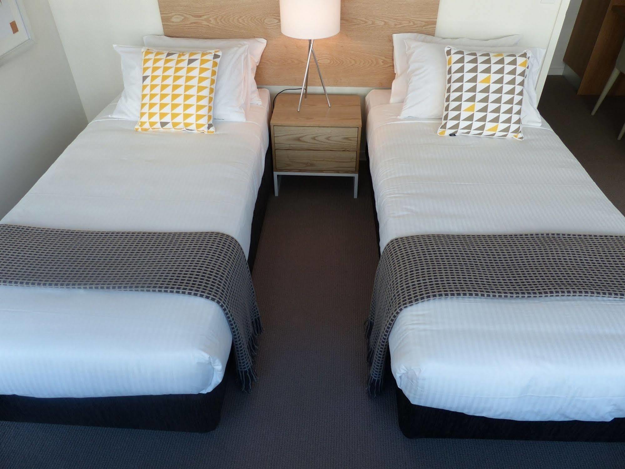 Link Portside Wharf Apartment Hotel Brisbane Esterno foto